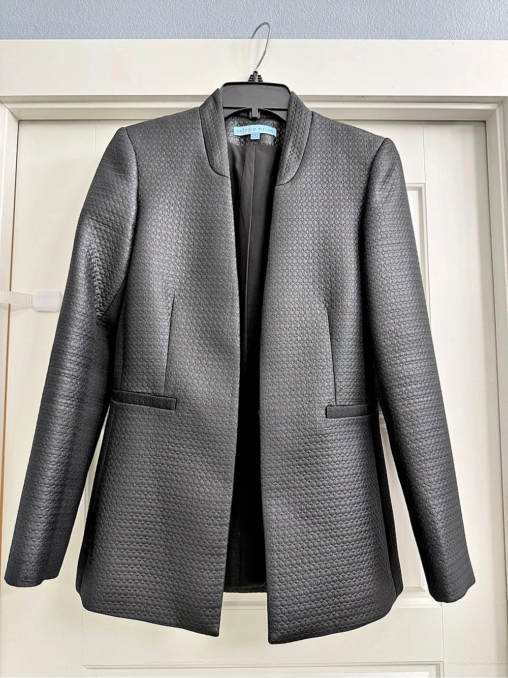 Antonio Melani Women's Black Textured Blazer Like New